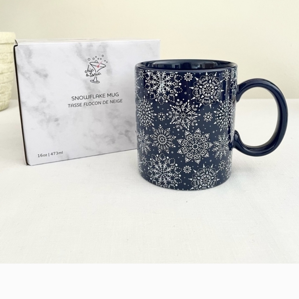 - Chic & tonic blue snowflake ❄️ mug